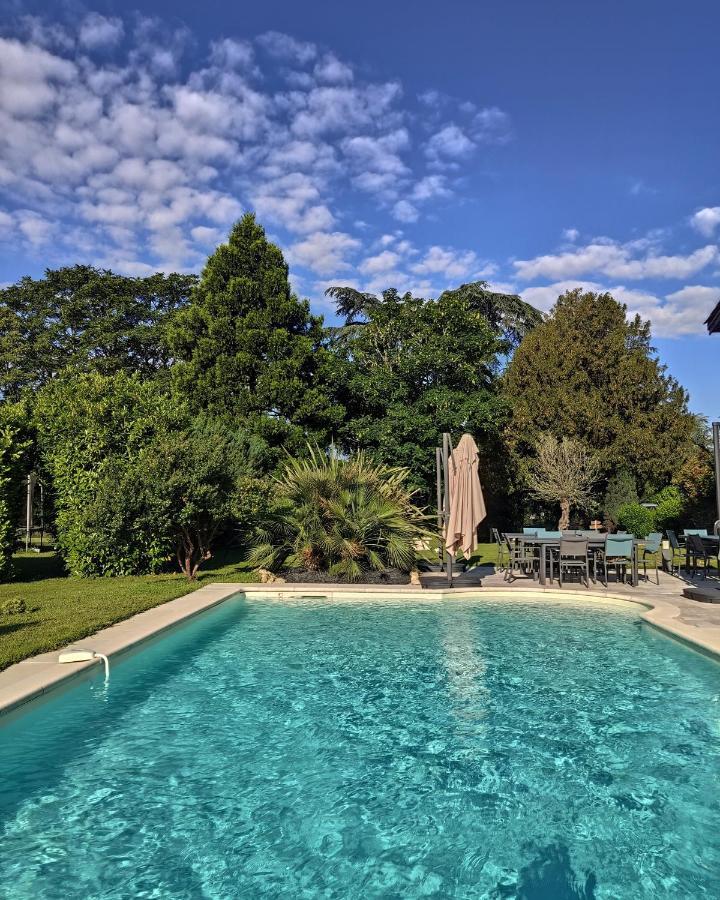 Les Sequoias Hotel Sauveterre-de-Guyenne Exterior photo